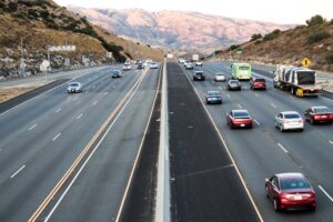 Scottsdale, AZ - Multi-Vehicle Crash on Loop 101 Leaves Two Seriously Hurt