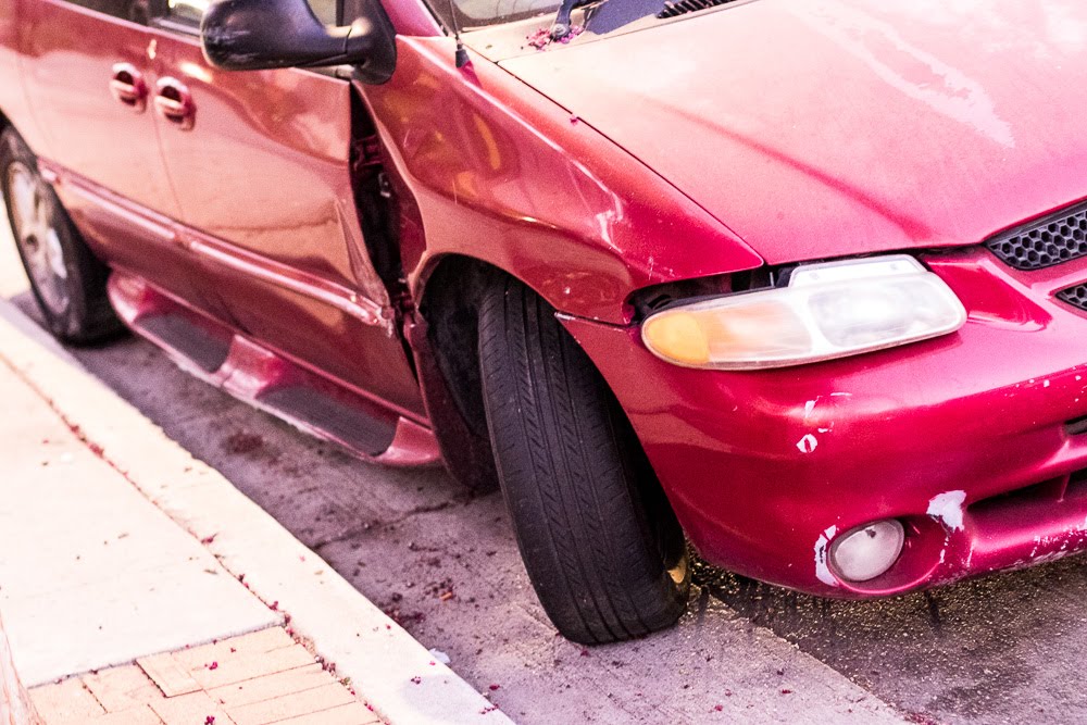 Tucson, AZ – One Injured in Crash at Palo Verde and Drexel
