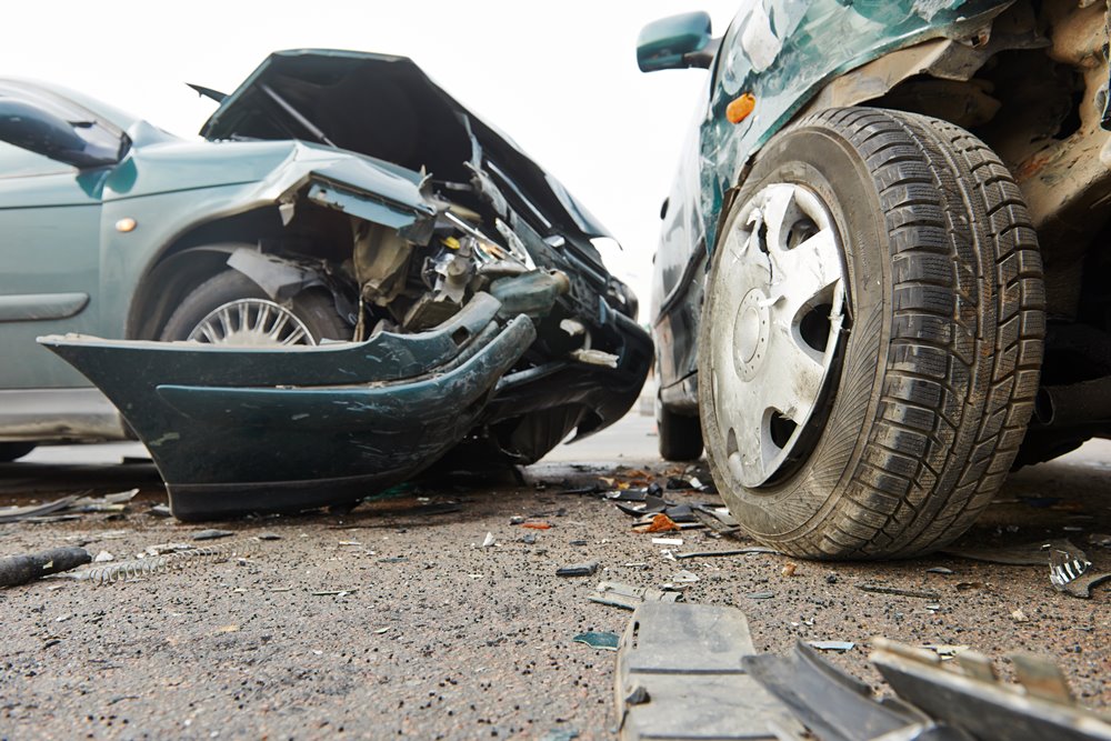 Severe Injuries in Crash at Hawks St & Main St