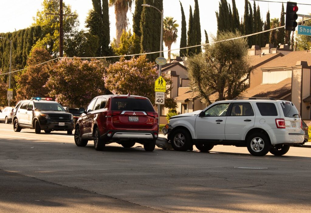 Phoenix, AZ – Injury Accident at Wiggs Rd & Val Vista Dr